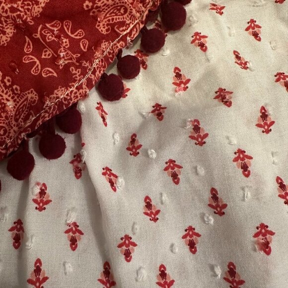 One Shoulder Boho Top w/Tassles by Living Doll Red & Pink Floral print size smal - Picture 4 of 8